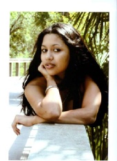 yelitza gomez - head shot