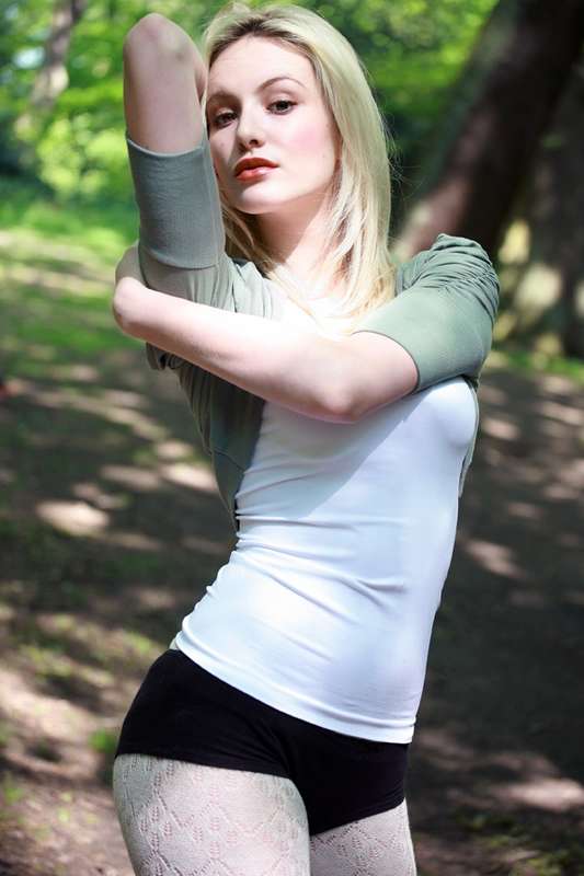 Faye T