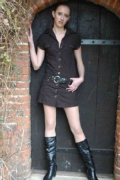 kayleigh - From Ingastone Hall, London.