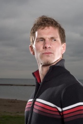 Jonny Caines - Jonny Caines -- Headshot