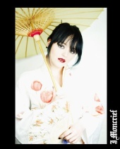 Ki3k0 - Model In Goggles - Kimono