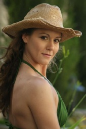 Trish - cowboy hat in the courtyard