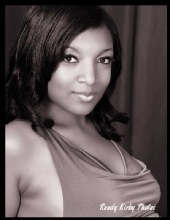 Erionne Danielle - Beauty Headshot