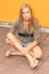 Georgina - casual