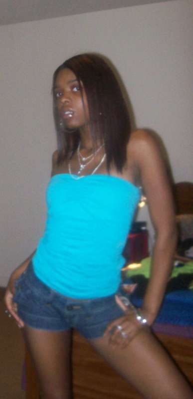 SimoneG - Sassy Pose!