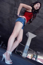 Yunie - Parking Shoot