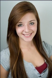 Valerie - Headshot(NEW)