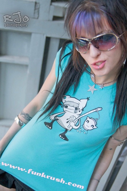 Ari - Funkrush Online