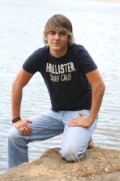 Austin Martin - casual