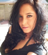 Samantha Brooks - Headshot