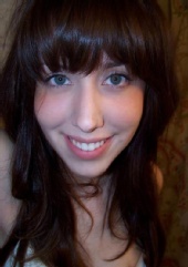 Raquel - Headshot