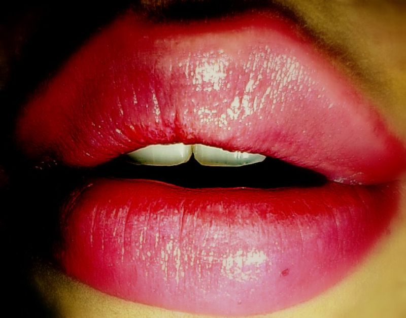 HoneyBrown - Lips