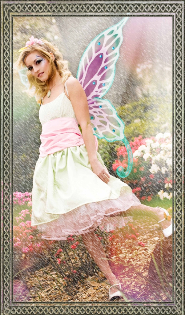 Shannon Gros - ThreeMusesClothing.com
