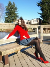 ricarda - All Red