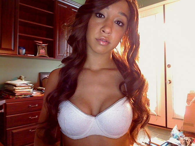 Tori Silva - webcam