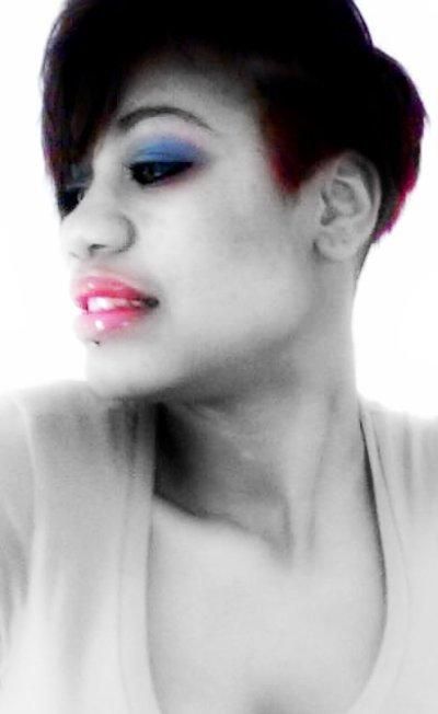 Lolaa - Model Picture 2