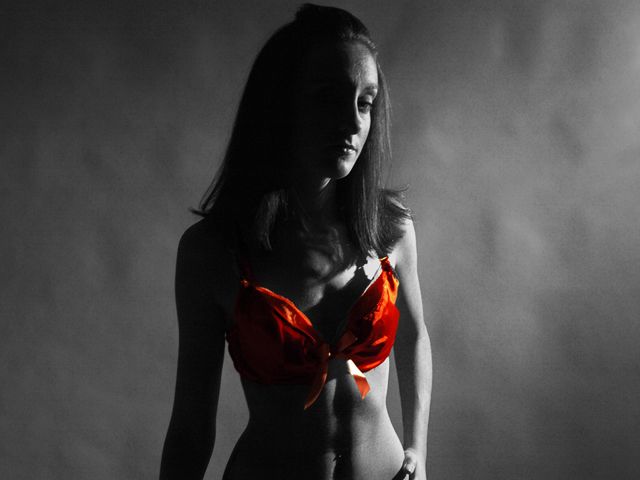 Amanda Emily - seductive color