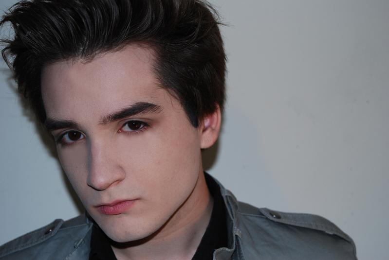 Dennis Mahoney - Headshot