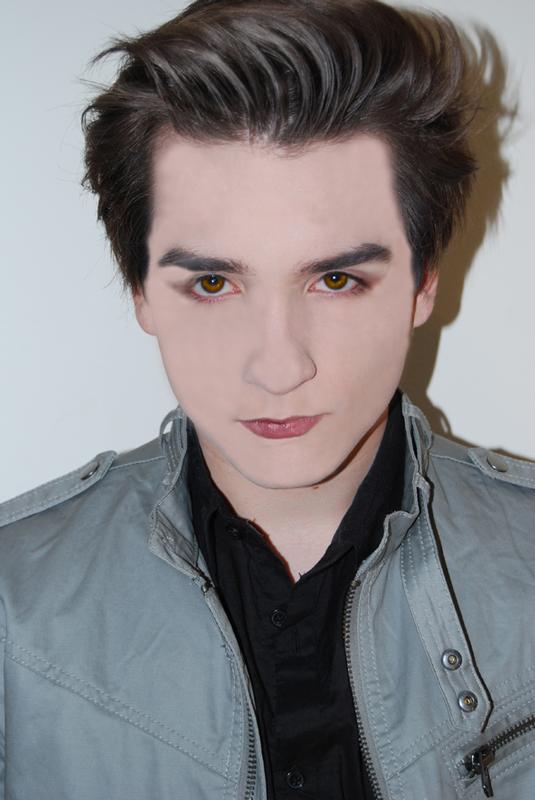 Dennis Mahoney - Headshot