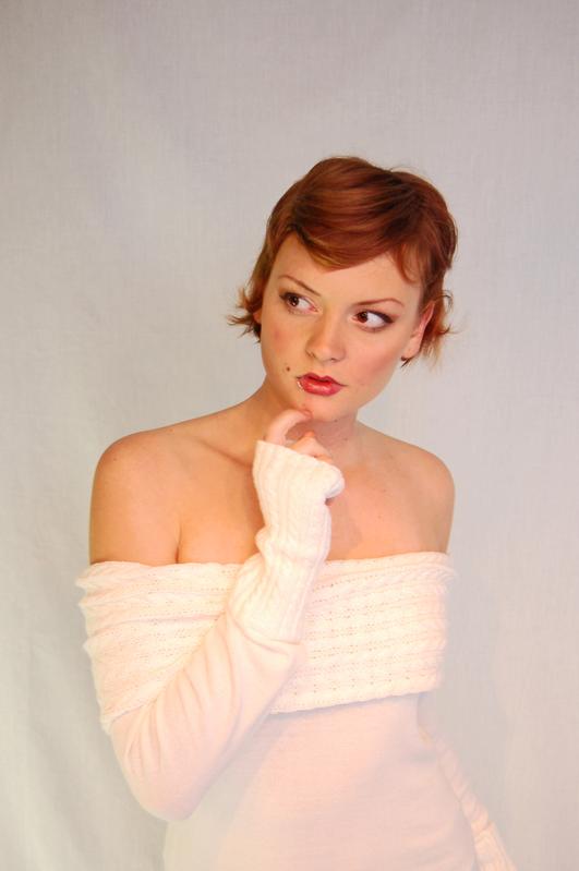 Lauren Lynn - Betsey Johnson/ Guess