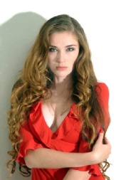 Maroushka - Lady in red... 