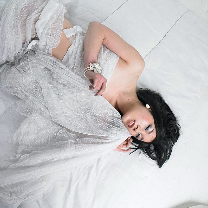 Fenfen - By Simon Richardson