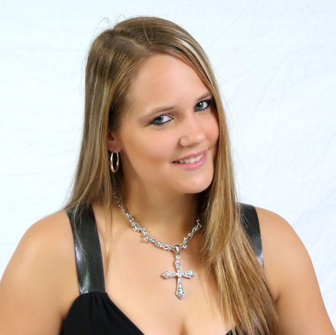 Lindsey Smart - Head Shot