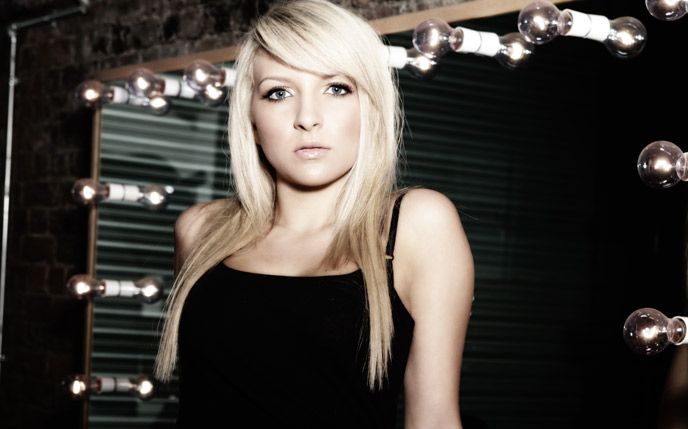 Ashleigh - Ashleigh