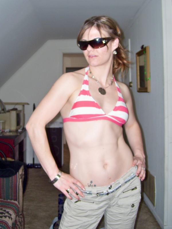 Jessica Pike - Me Ready to Rock