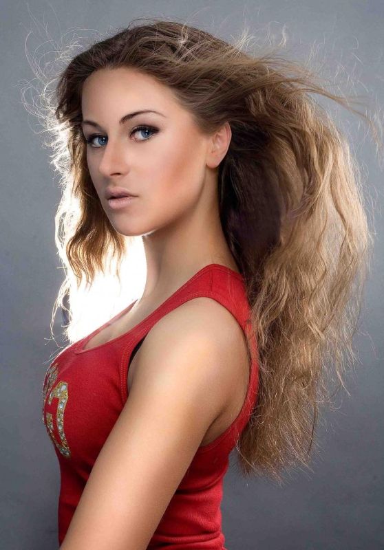 Izabela Pogroszewska - Beauty