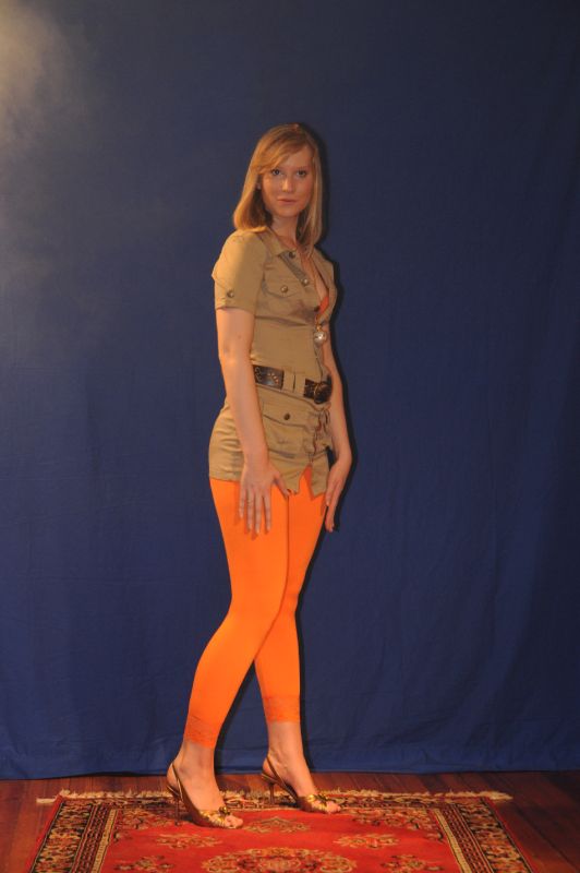 LJ - orange tights