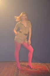 LJ - pink tights