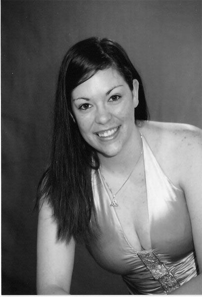 Kristyn Davis - B&W 