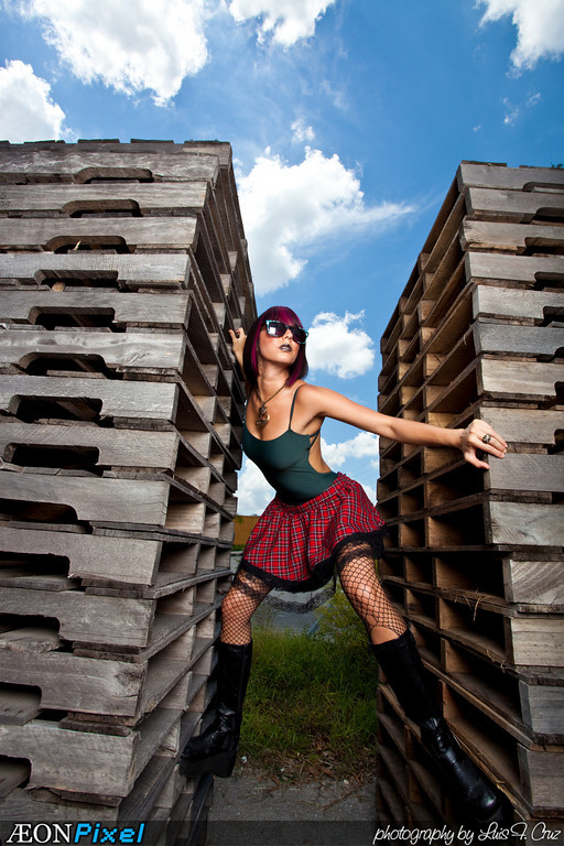 julie sandifer - photo by Luis cruz - Aeonpixel