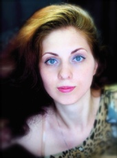 Xenia - blue eyes