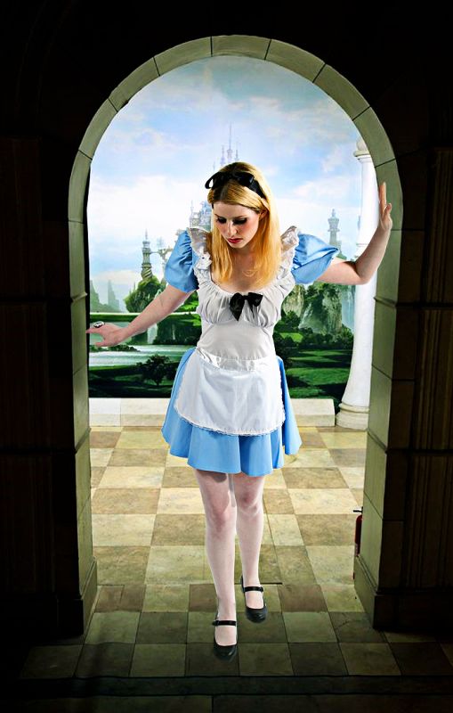 Lauren-Michelle - Alice in Wonderland