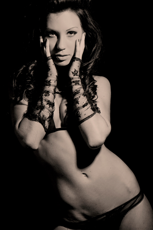 Amelie Alden - Shadow