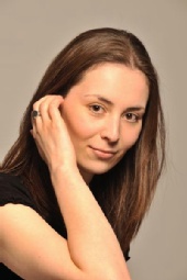 cavy.girl - Head shot