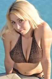 Emma Lee