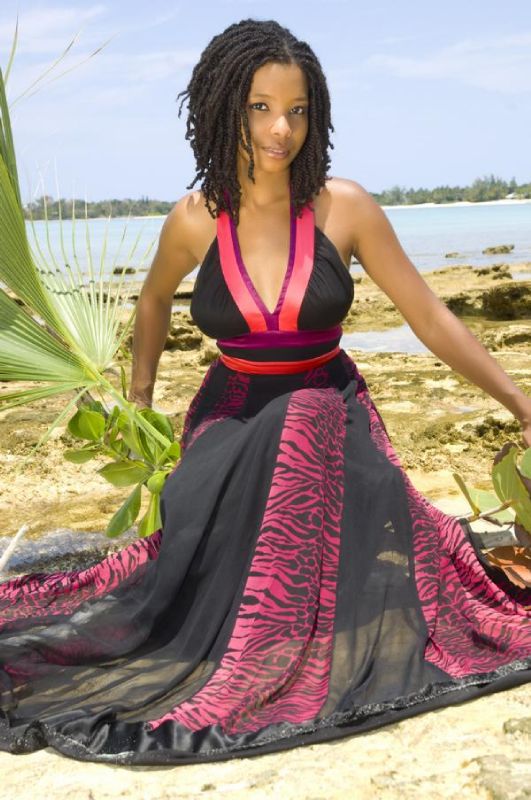 Franki - Scharad Lightbourne Photography