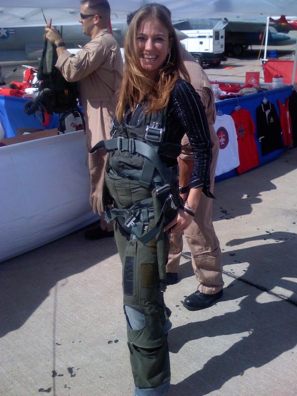 Mikayla - Airshow