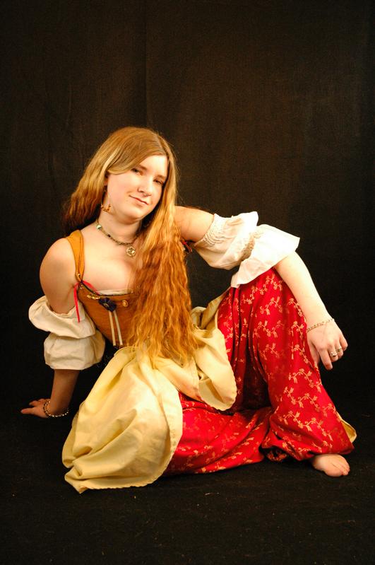Alice - Ren Garb