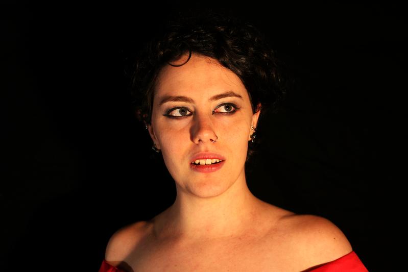 Laura Glenn - Head Shot