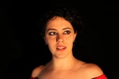 Laura Glenn - Head Shot