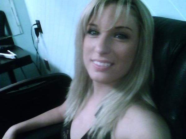 Elizabeth Ann - Smiling To Brighten Your Day