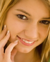 Amanda Swetmon - headshot 2