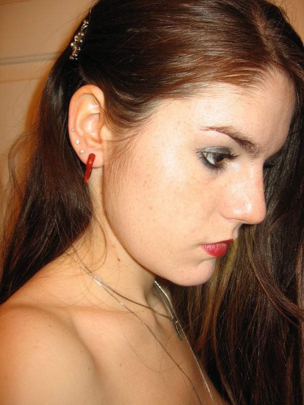 Samantha - side