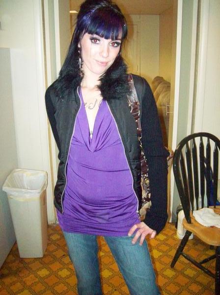 Josi - Going out with friends