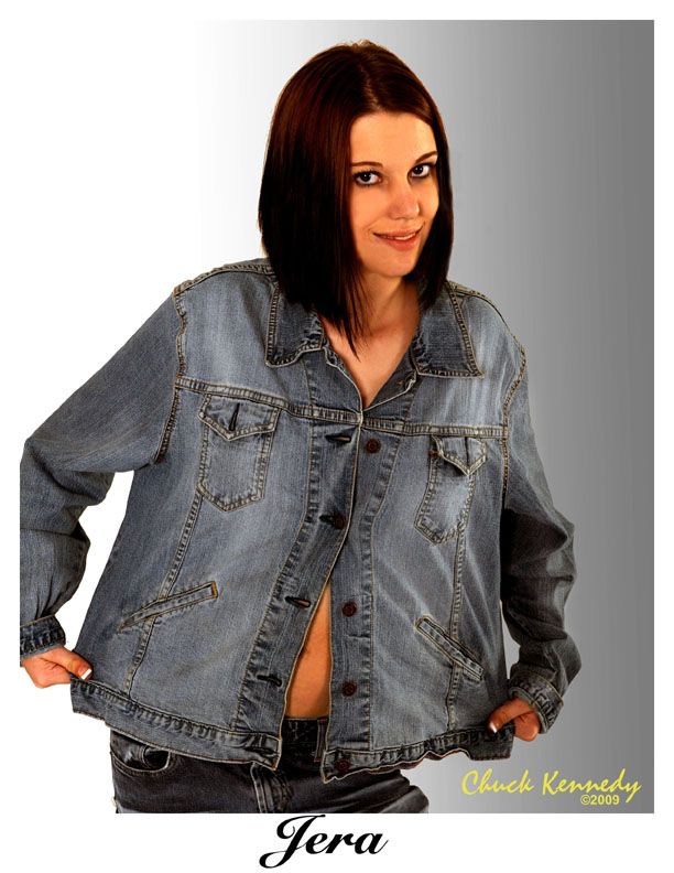 Jera - three quarter figure