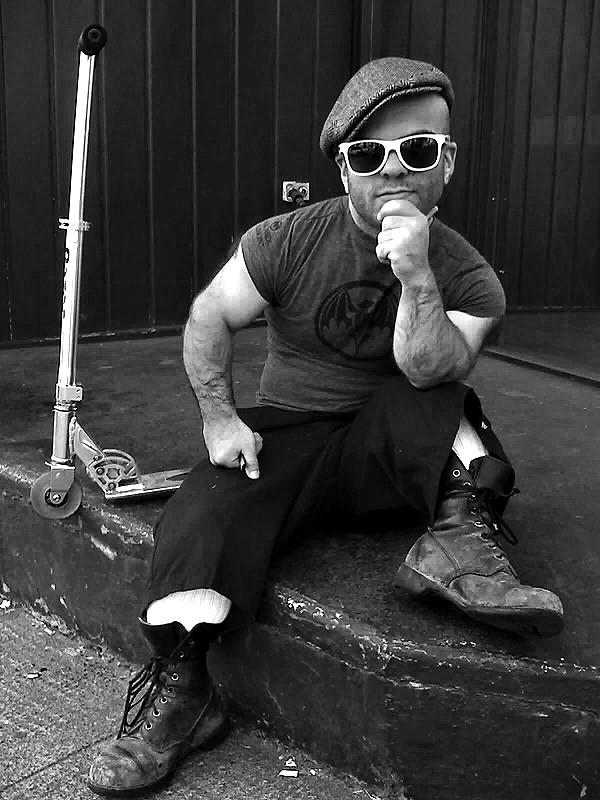 SAMMY! the DWARF - Belmont and Olive